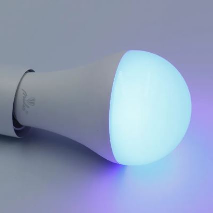 Dimmbare LED-RGBW-Glühlampe A60 E27/15W/230V 2700-6500K Wi-Fi Tuya