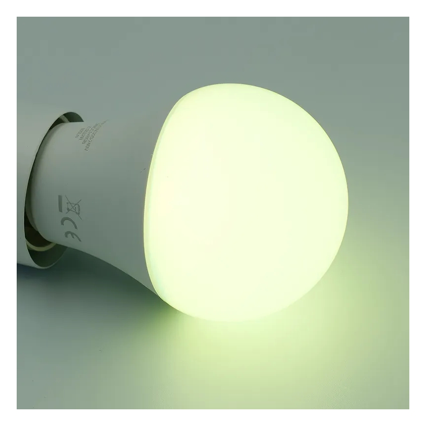 Dimmbare LED-RGBW-Glühlampe A60 E27/9W/230V 2700-6500K Wi-Fi Tuya