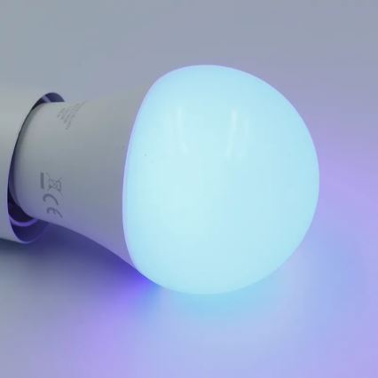 Dimmbare LED-RGBW-Glühlampe A60 E27/9W/230V 2700-6500K Wi-Fi Tuya