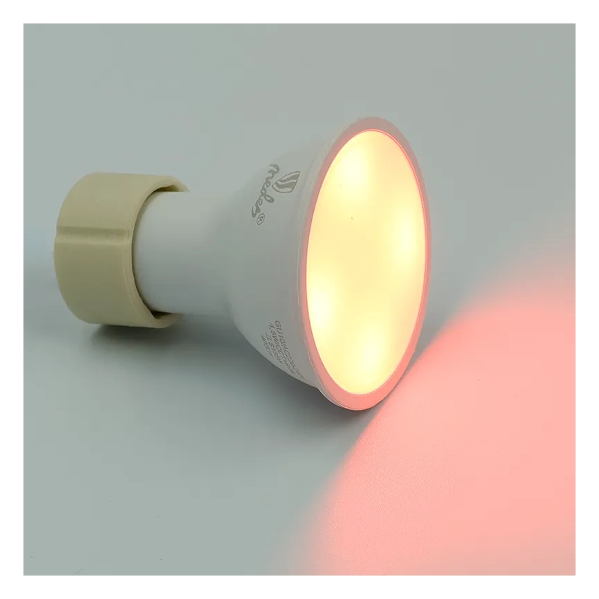 Dimmbares LED-RGBW-Leuchtmittel GU10/4,5W/230V 2700-6500K Wi-Fi Tuya