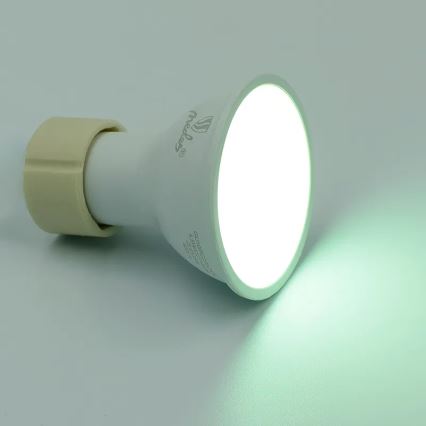 Dimmbares LED-RGBW-Leuchtmittel GU10/4,5W/230V 2700-6500K Wi-Fi Tuya