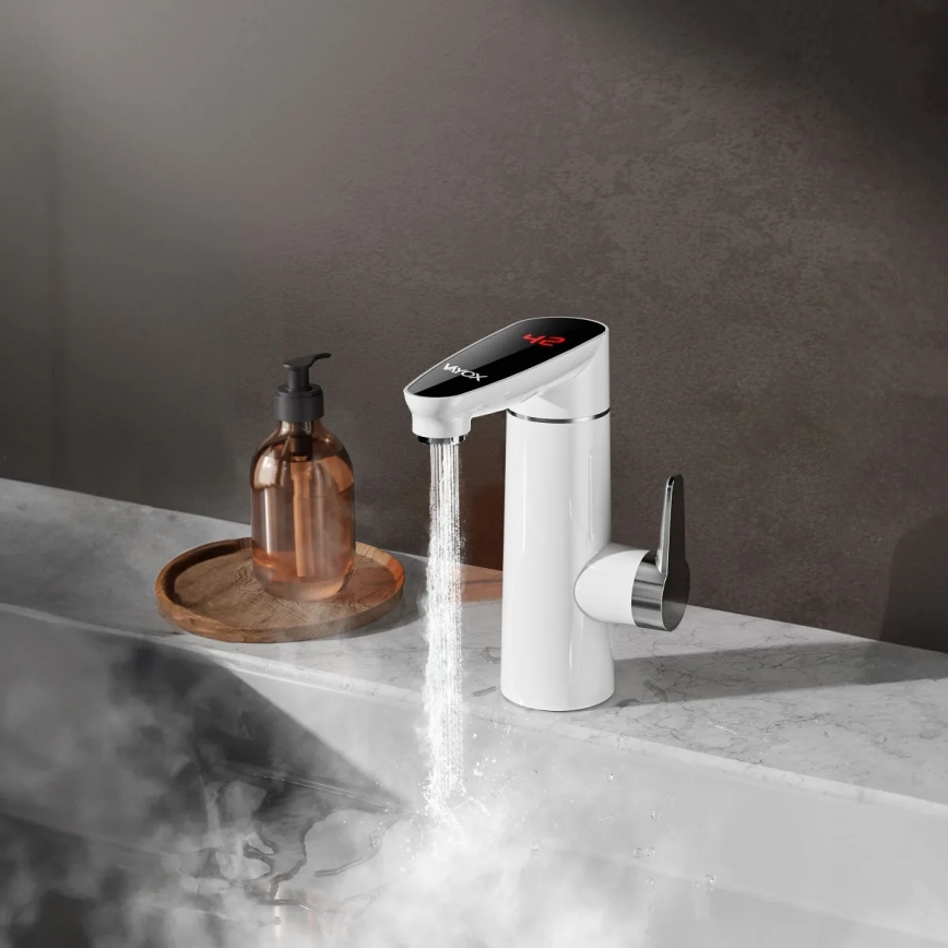 Durchlauferhitzer mit LED-Display 3000W/230V IPX4 Weiß