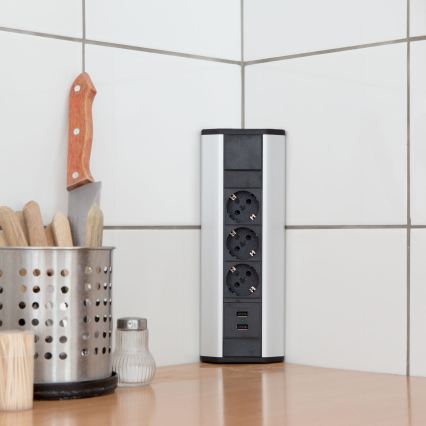 Eck-Steckdosensäule 3×230 V + 2× USB-A, schwarz/silber