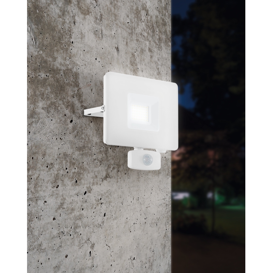 Eglo - LED-Strahler mit Sensor LED/30W/230V IP44