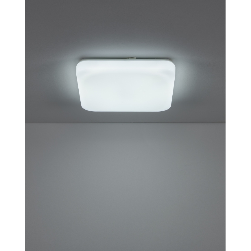 Eglo - LED Badezimmer-Deckenleuchte LED/18W/230V 33x33 cm IP44