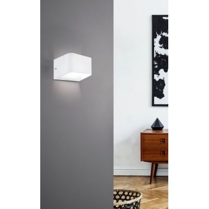 Eglo - LED-Wandleuchte LED/6W/230V 3000K weiß