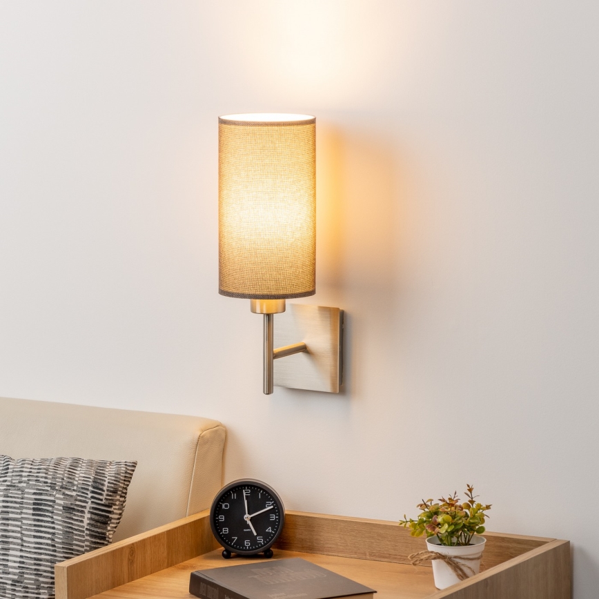 Eglo - LED Wandleuchte TUNJA 1xE27/60W/230V mattchrom/braun