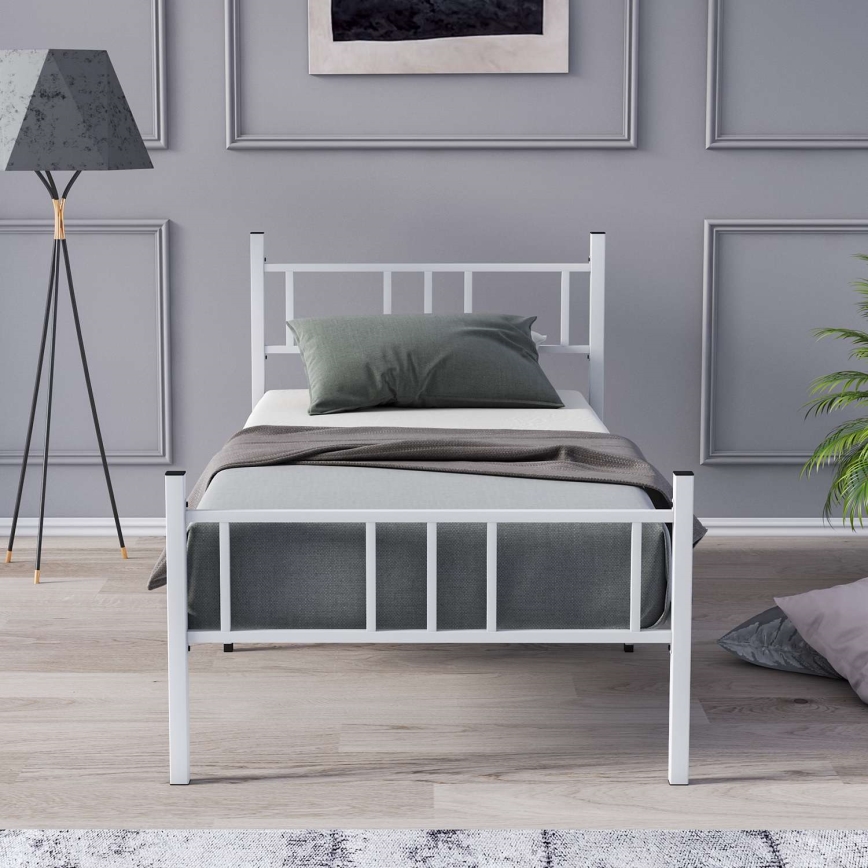 Einzelbett aus Metall PIRON 90x200 cm, weiß, Tragfähigkeit 120 kg