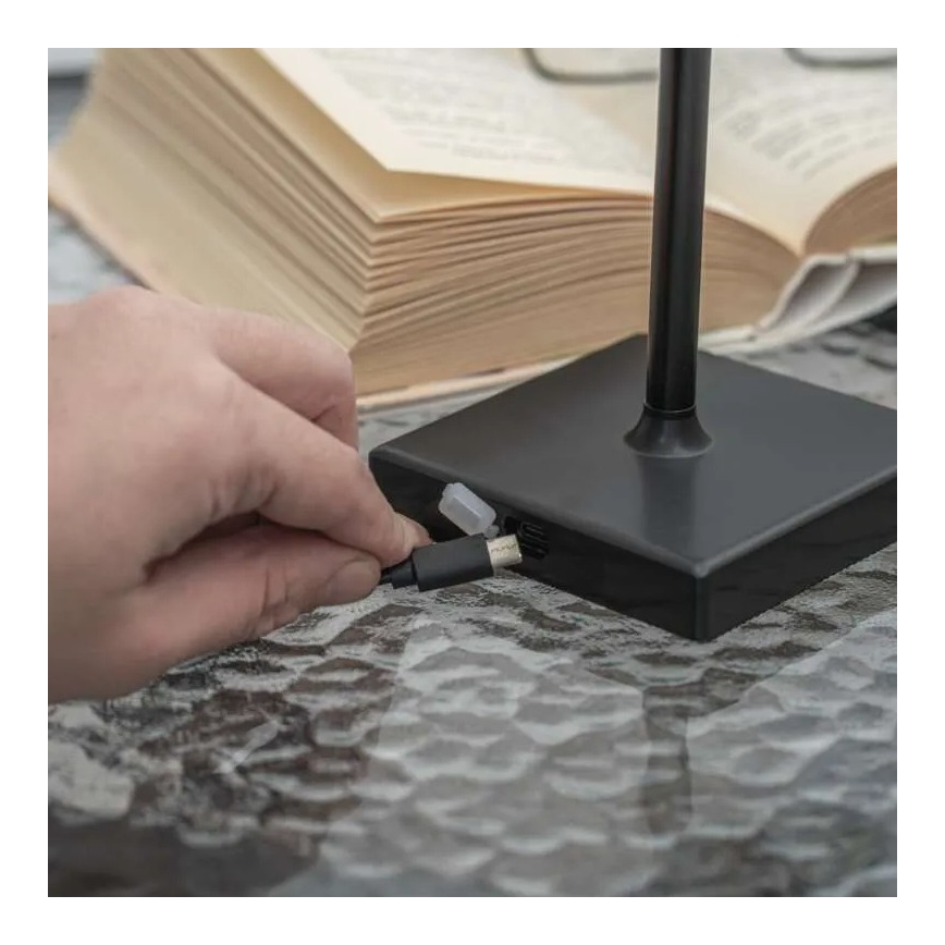 Dimmbare wiederaufladbare LED-Leuchte KATIE LED/4W/10V 1800mAh IP44 CRI 90 schwarz