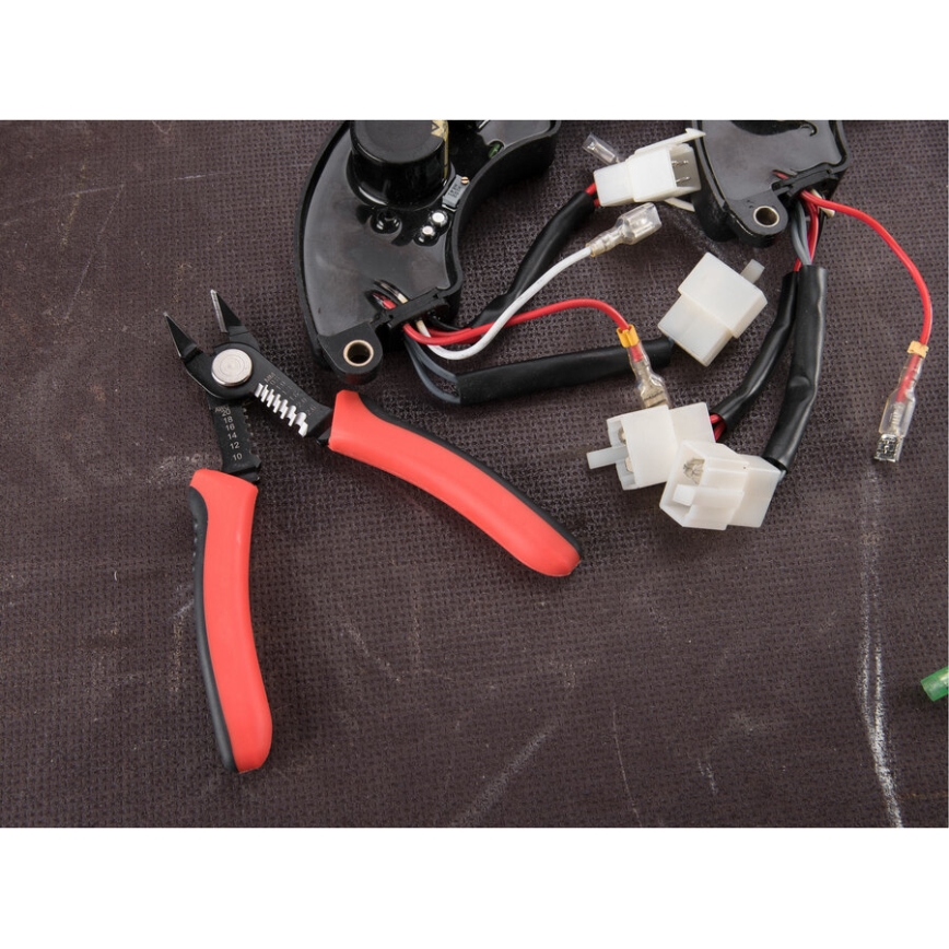 Extol Premium - Seitenschneider/Abisolierzange 150 mm