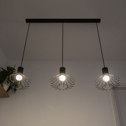 Hängeleuchte an Kabel SOLANO 3xE27/15W/230V schwarz/gold