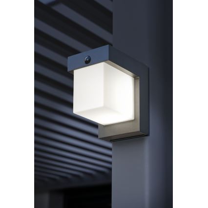 Hesperide - LED-Solar-Wandleuchte mit Bewegungsmelder MULTY LED / 3,7 V, 2600 mAh, IP65, Anthrazit