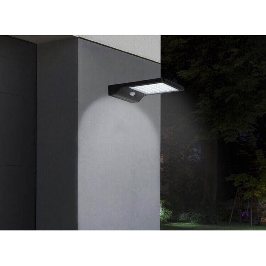 HÖFFTECH - LED-Solar-Wandleuchte mit Bewegungs- und Dämmerungssensor LED/3,7V 2200 mAh IP44