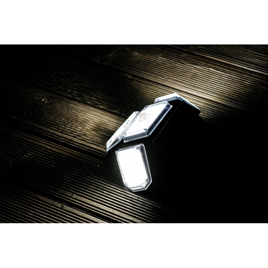 LED-Solar-Wandleuchte mit Sensor LED/5W/5,5V IP65