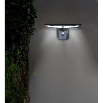 LED-Solarwandleuchte mit Sensor LED/2,6W/5,5V IP65 schwarz