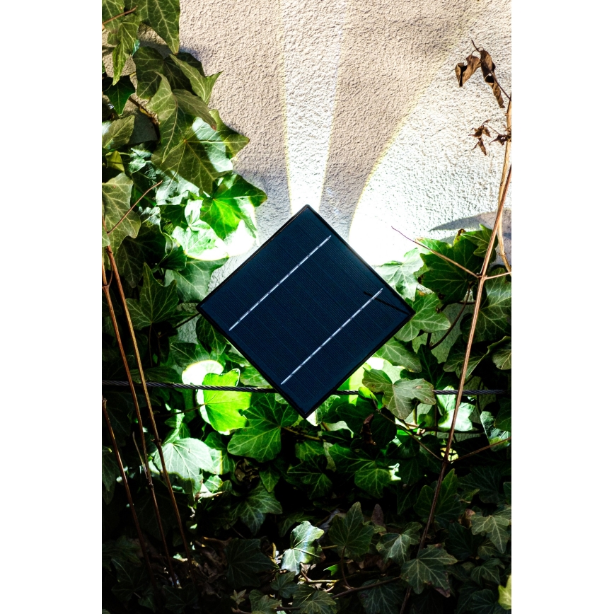 LED Solar-Wandleuchte mit Sensor LED/2W/5V IP54 1300 mAh