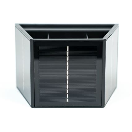 LED Solar-Wandleuchte mit Sensor LED/2W/5V IP54 1300 mAh