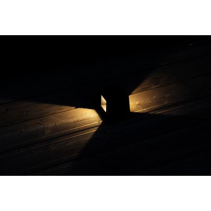 LED Solar-Wandleuchte mit Sensor LED/2W/5V IP54 1300 mAh