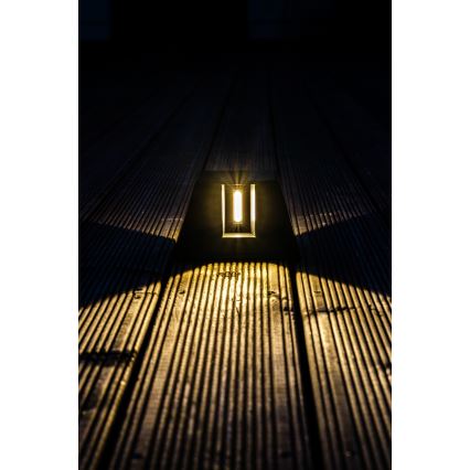 LED Solar-Wandleuchte mit Sensor LED/2W/5V IP54 1300 mAh