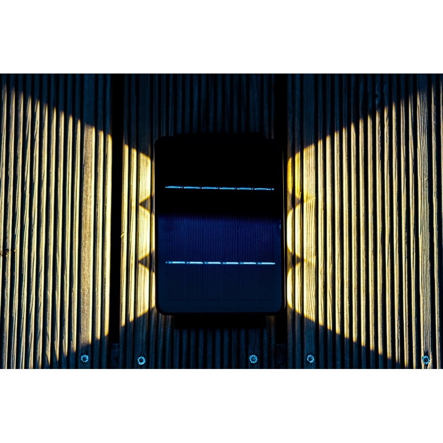 LED Solar-Wandleuchte mit Sensor LED/2W/5V IP54 1300 mAh