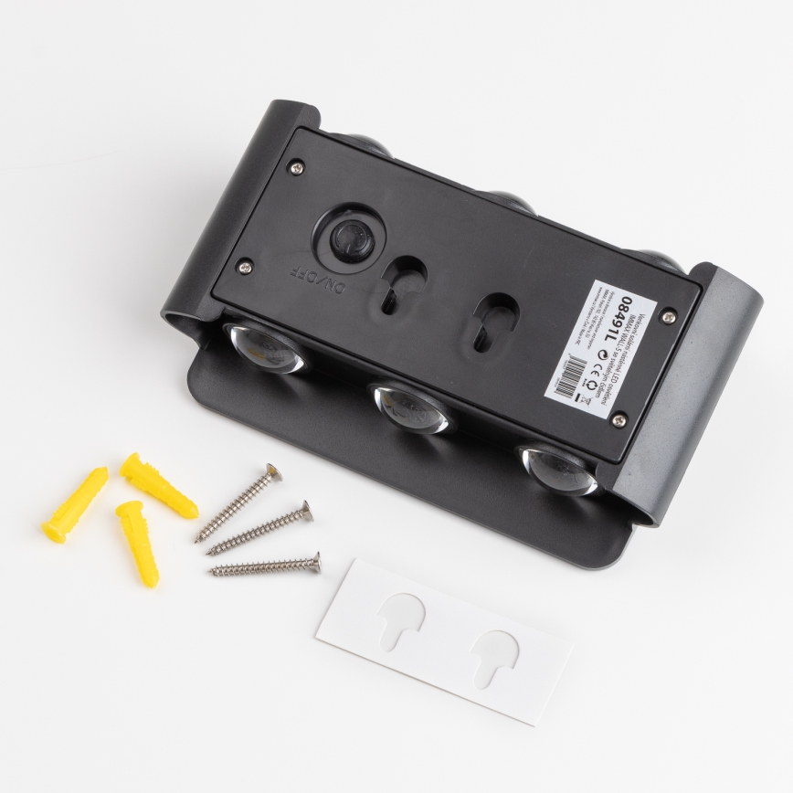 LED Solar-Wandleuchte mit Sensor LED/2W/5V IP54 1300 mAh