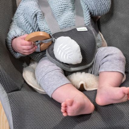 Ingenuity - Baby-Vibrationsliege mit Melodie EVERY SEASON WESLEY 3xC grau