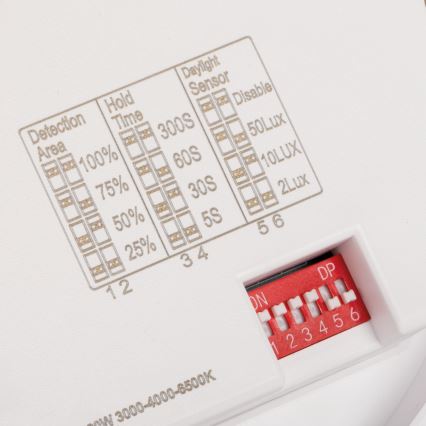 LED-Deckenleuchte mit Bewegungs- und Dämmerungssensor VARSO, LED/22/30W/230V, 3000/4000/6500K, Ø 33 cm, IP54