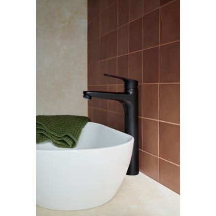 KFA Armatura 5552-712-81 - Waschtischarmatur mit Ablaufgarnitur und Überlauf OTAVA 30,2 cm matt schwarz