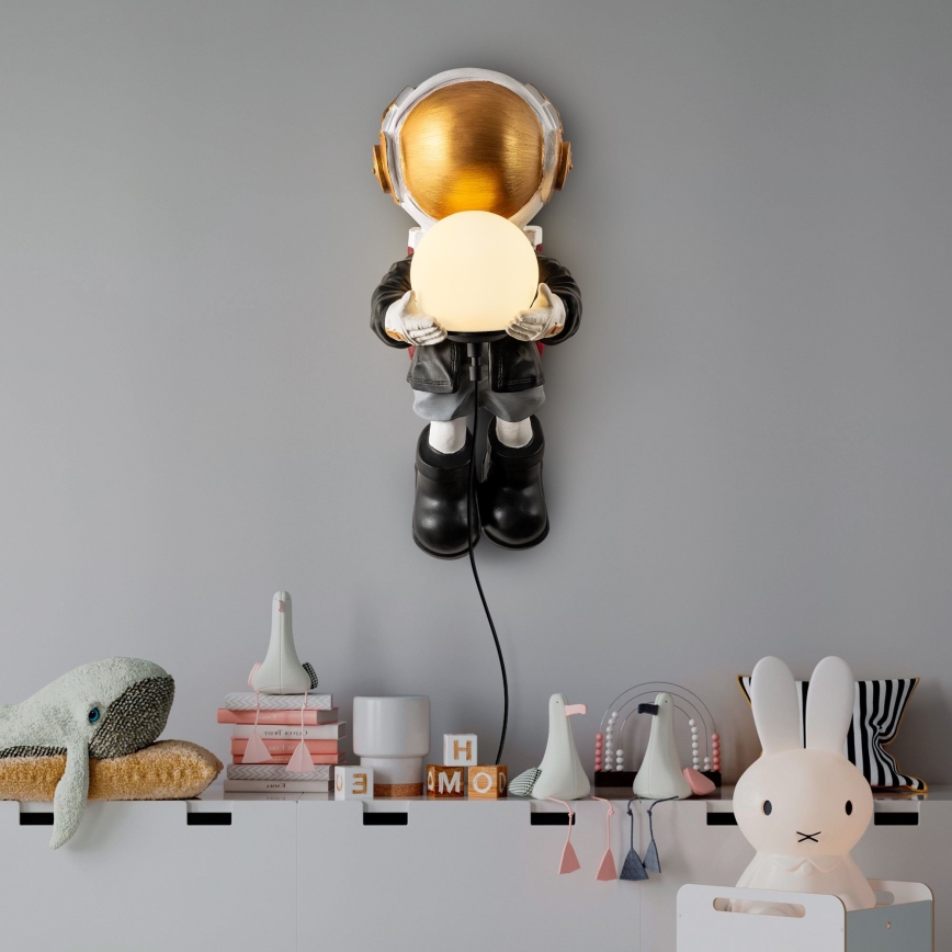 Kinder-Wandleuchte ASTRONAUT 1xE14/40W/230V kupferfarben