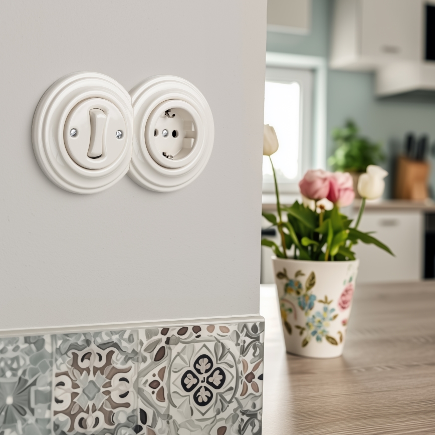 Kliklap - Retro einpoliger Schalter Nr. 1 und SCHUKO-Steckdose 230 V mit Zierrahmen, beige