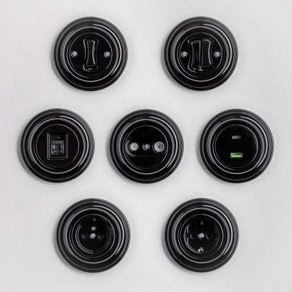 Kliklap - Retro-Taste mit schwarzem Rahmen