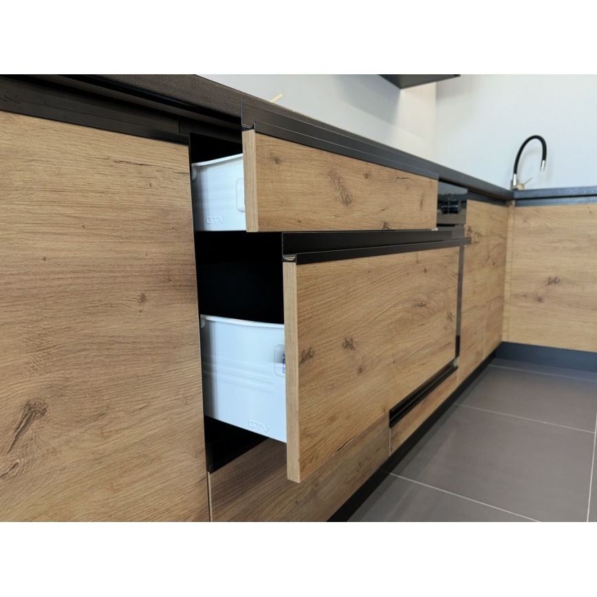 Küchenzeile MARINA 240 cm Craft-Eiche/Hochglanz-Schwarz