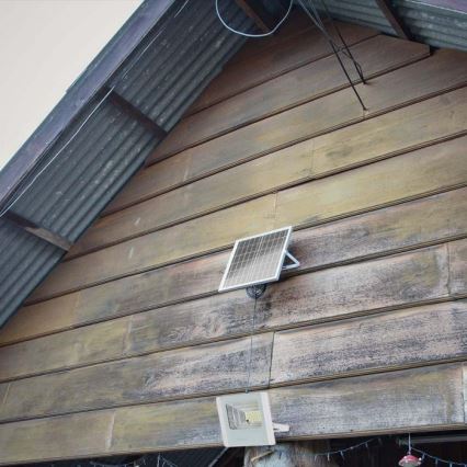 LED Außen-Solarstrahler LED/12W/3,2V IP65 4000K 5000 mAh + Fernbedienung