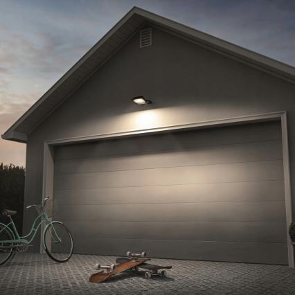 LED-Außenstrahler LED/200W/230V 4500K IP65 schwarz