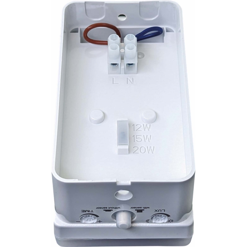 Dimmbare LED-Außenwandleuchte mit Bewegungs- und Dämmerungssensor LED/12/15/20W/230V IP65 weiß