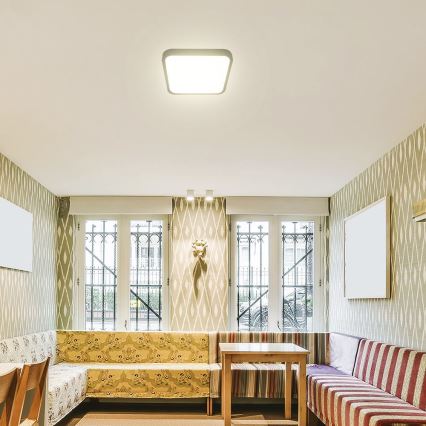 LED Badezimmer-Deckenleuchte SAMSUNG CHIP LED/48W/230V IP44 6500K 42x42 cm schwarz