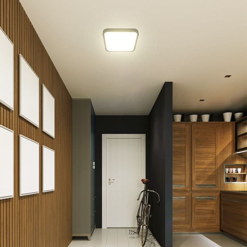 LED-Deckenleuchte für Badezimmer SAMSUNG CHIP LED/18W/230V IP44 3000K 25x25 cm schwarz