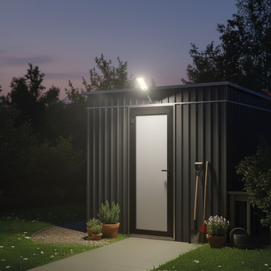 LED-dimmbare Solar-Straßenleuchte mit Sensor VENICE LED/50W/3,2V 4000 mAh IP65 schwarz + Fernbedienung