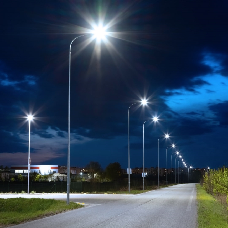Dimmbare LED-Straßenleuchte mit Dämmerungssensor und Solarpanel LED/200W/20000 mAh 6500K IP65 grau