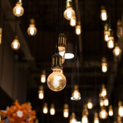 LED-Glühlampe FILAMENT G125 E27/6W/230V 1800K