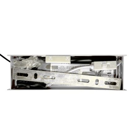 LED-Hängeleuchte an Drahtseil LINEA LED/36W/230V 3000/4000/5700K CRI 90 Weiß