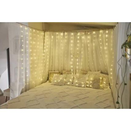 LED-Lichterkette für den Außenbereich, 300 LEDs, 8 Funktionen, 5,9 m, IP44, warmweiß