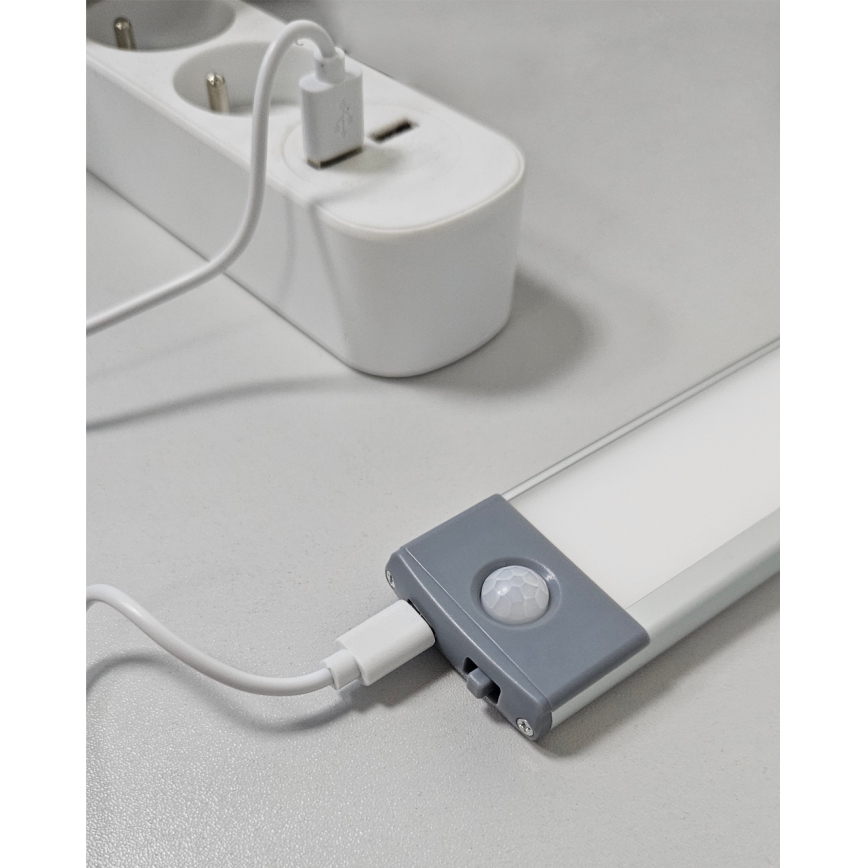 LED-Akku-Möbelbeleuchtung mit Sensor LED/3,5W/5V USB 800 mAh 4200K 46 cm