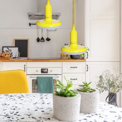 LED Kronleuchter an Kabel 1xE27/15W/230V 6000K Gelb