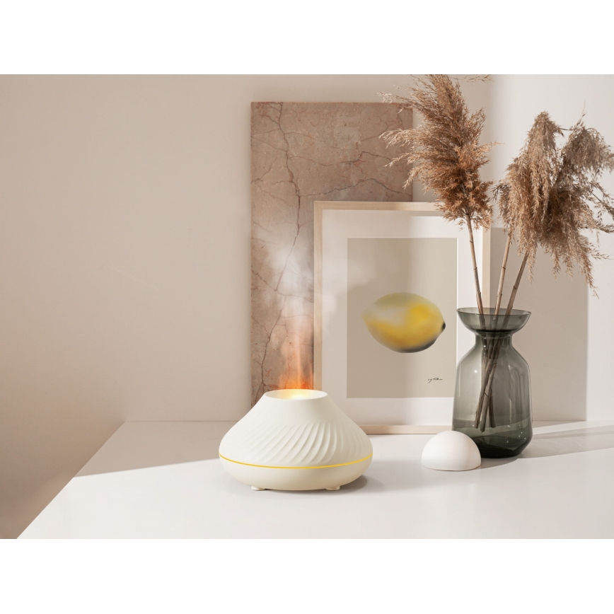 LED RGB Aroma-Diffusor mit Flamme imitation LED/6,5W/5V 130ml weiß