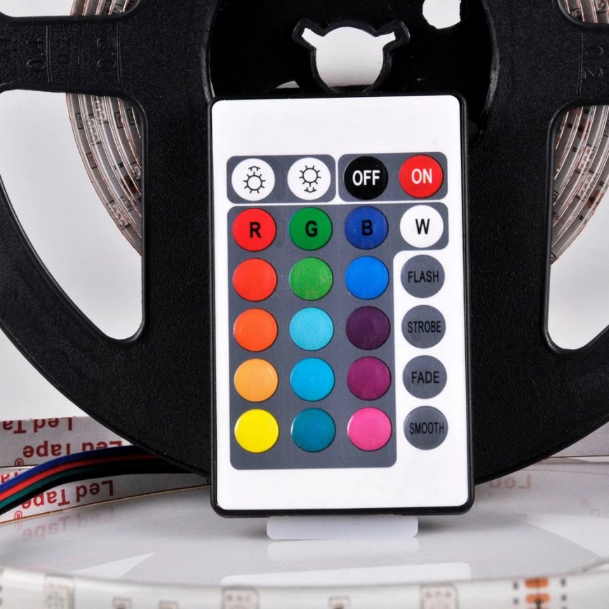 LED RGB dimmbares Band 5m LED/18W/12V IP20 + Fernbedienung