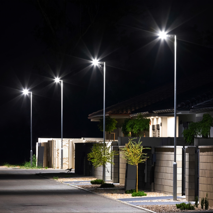 LED-Solar-Straßenlampe VIA 50W/5000 mAh 3,2V 6000K IP65 + Fernbedienung