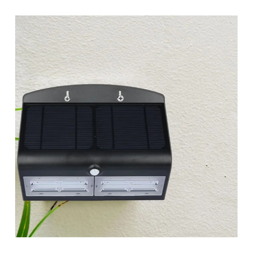 LED Solar-Wandleuchte mit Sensor LED/7W/3,7V 4000K IP65 4000 mAh Schwarz