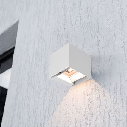 LED-Solar-Wandleuchte mit Sensor LED/9W/5V 3000/4000/5000K IP65 2600 mAh weiß