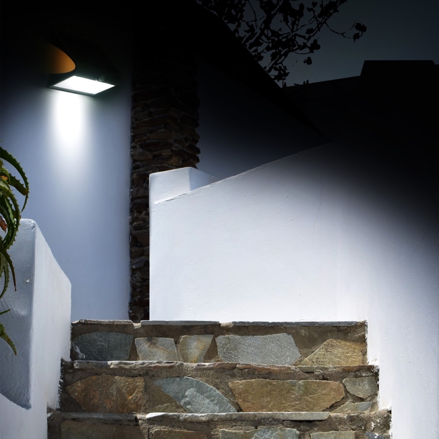 LED-Solarleuchte mit Bewegungssensor LED/6,8W/4000 mAh 3,7V IP65